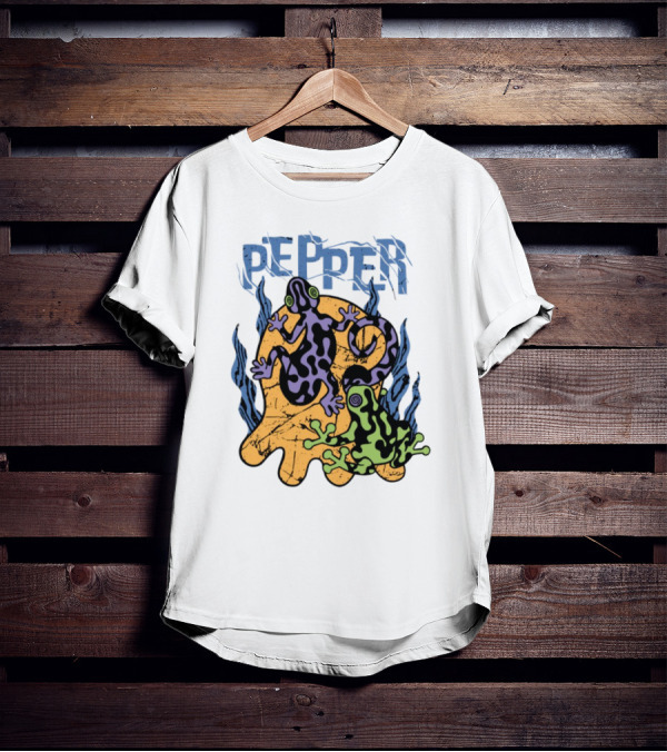 Pepper Skullconut Amphibians Psychedelic Frogs Graphic T-Shirt