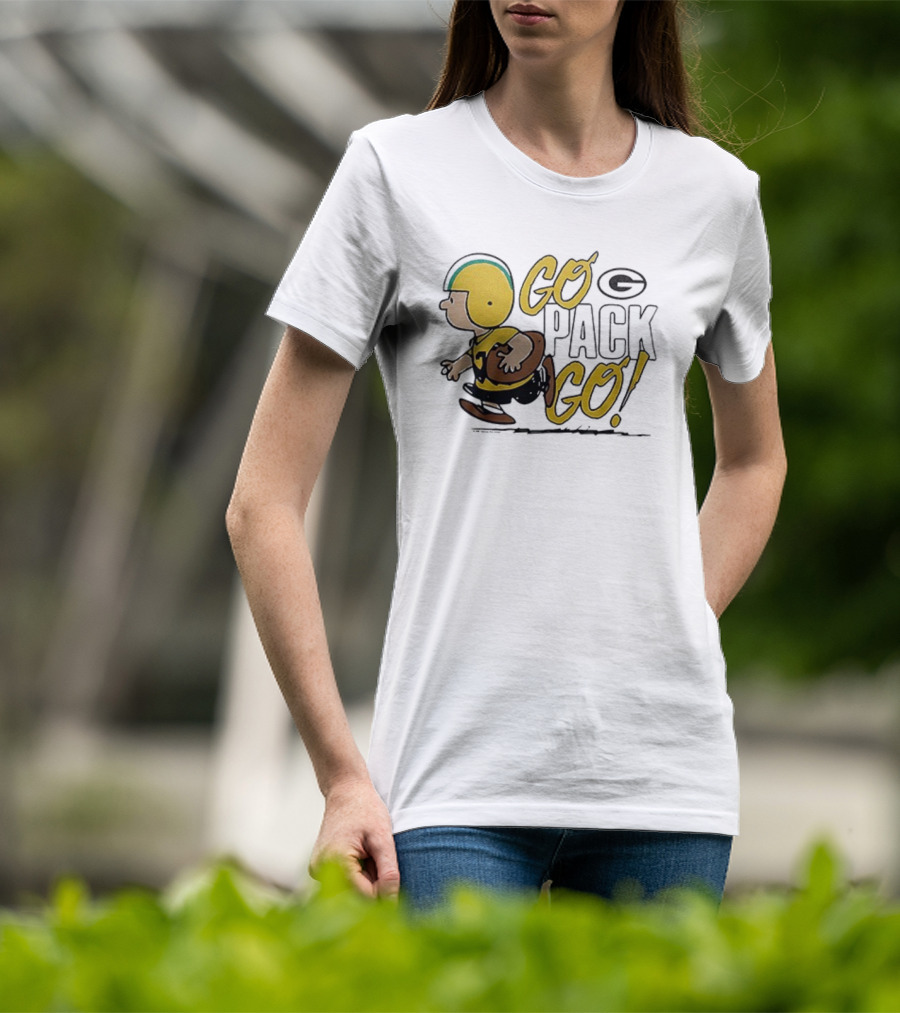 Green Bay Packers Peanuts Snoopy Go Pack Go Winter Cartoon Football T-Shirt