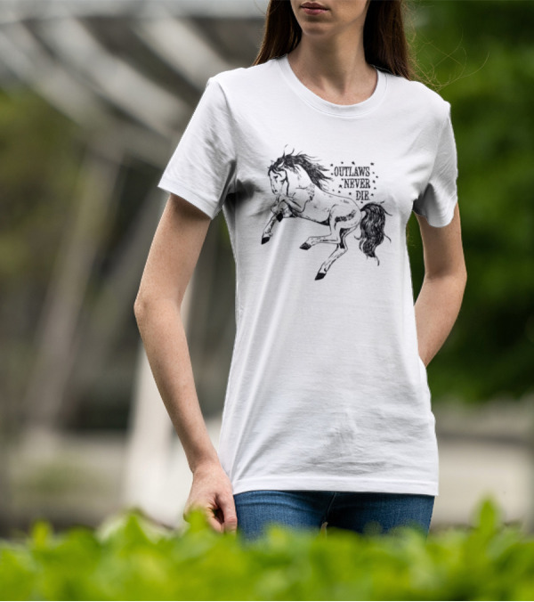 Oatmilklady Wild Horse Outlaws Never Die Retro Western Style T-Shirt