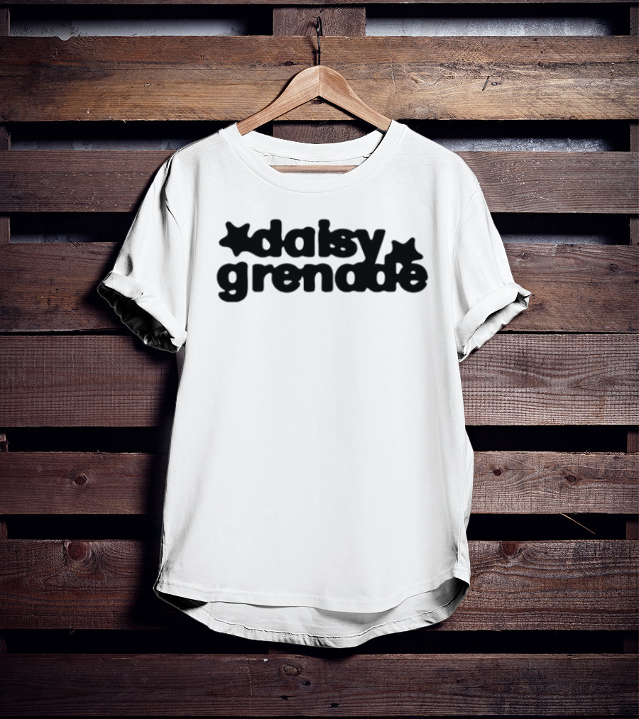 Daisy Grenade Star Raglan T-Shirt