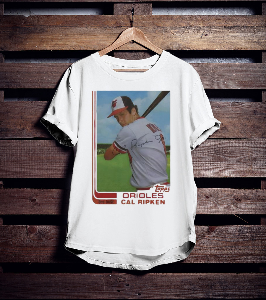 Cal Ripken Jr. Baltimore Orioles Baseball Card Topps MLB Signature Player T-Shirt