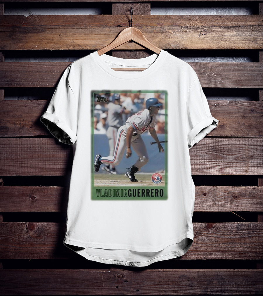 Montreal Expos Vladimir Guerrero MLB Topps Baseball Card T-Shirt