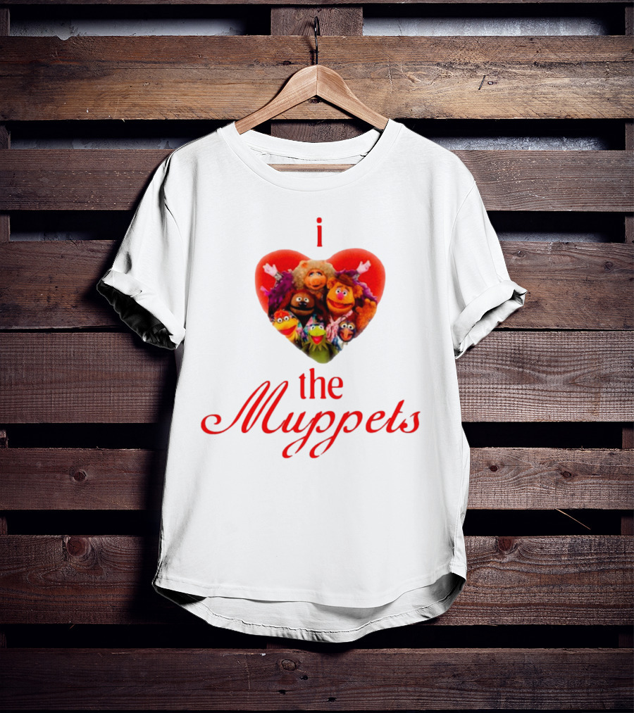 I Love The Muppets Characters Heart Group Image T-Shirt