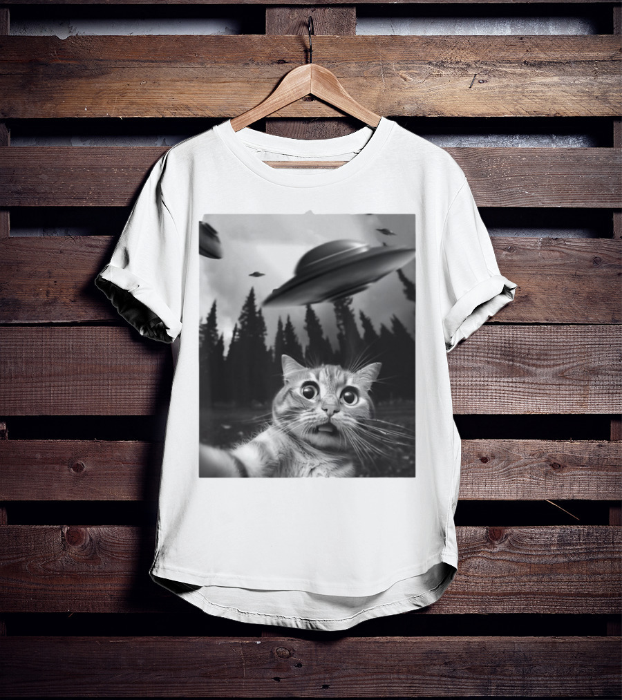 Keith Hernandez Cat Selfie Ufos Forest Scene T-Shirt