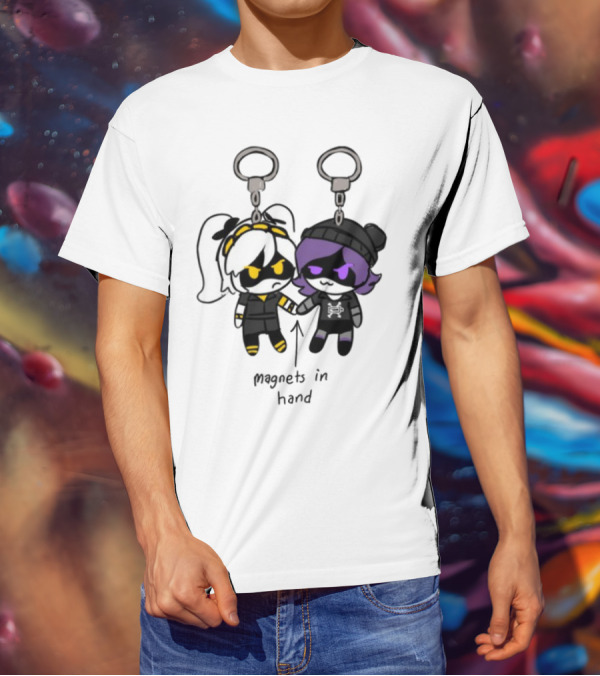 "Juzi Magnets In Hand Cute Anime Keychain Characters" T-Shirt
