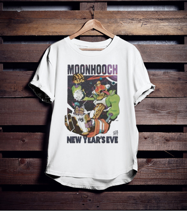 Moon Hooch New Year’s Eve 2025 Space Robot Adventure At The Sitz T-Shirt