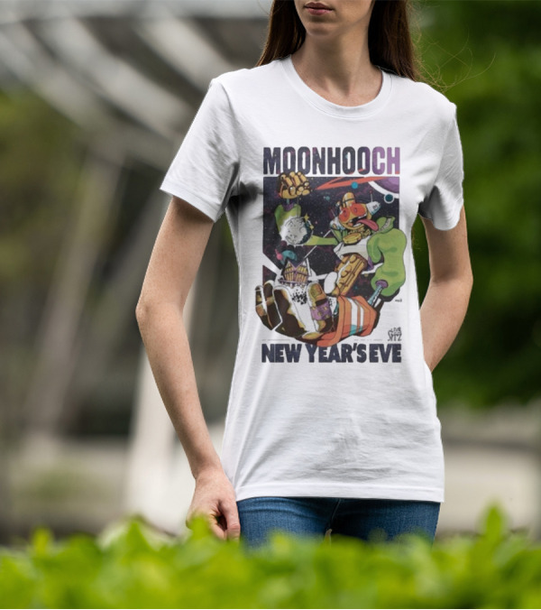 Moon Hooch New Year’s Eve 2025 Space Robot Adventure At The Sitz T-Shirt