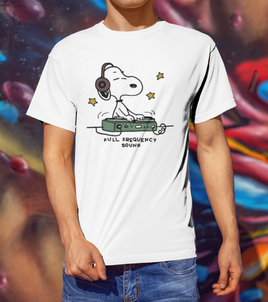 Snoopy Full Frequency Sound DJ Headphones T-Shirt