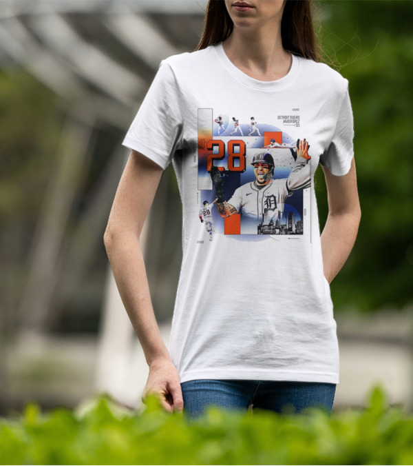 Javier Báez Detroit Tigers Number 28 Baseball Action High Five Urban Skyline T-Shirt