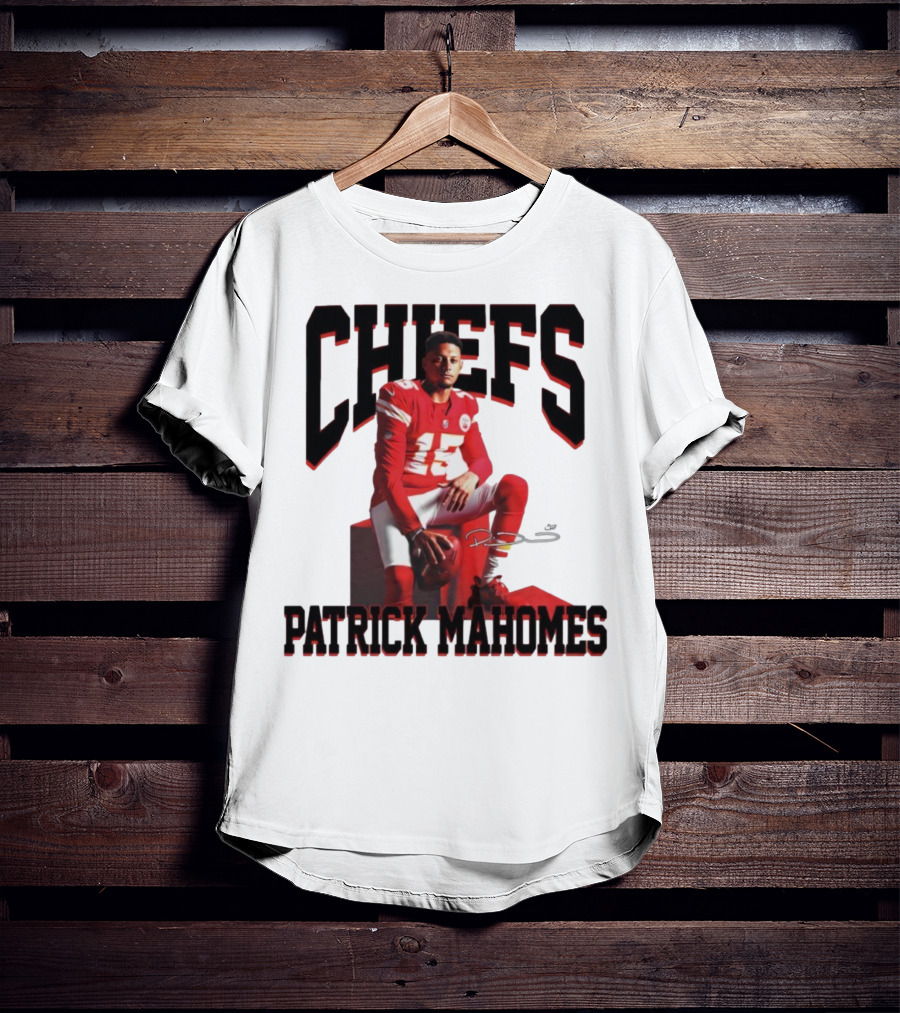 Patrick Mahomes Chiefs Signature Football Number 15 Kansas City T-Shirt
