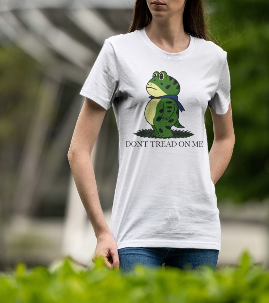 Portland Frog Don't Tread On Me Funny Protest Comic Style Green Frog With Blue Scarf T-Shirt