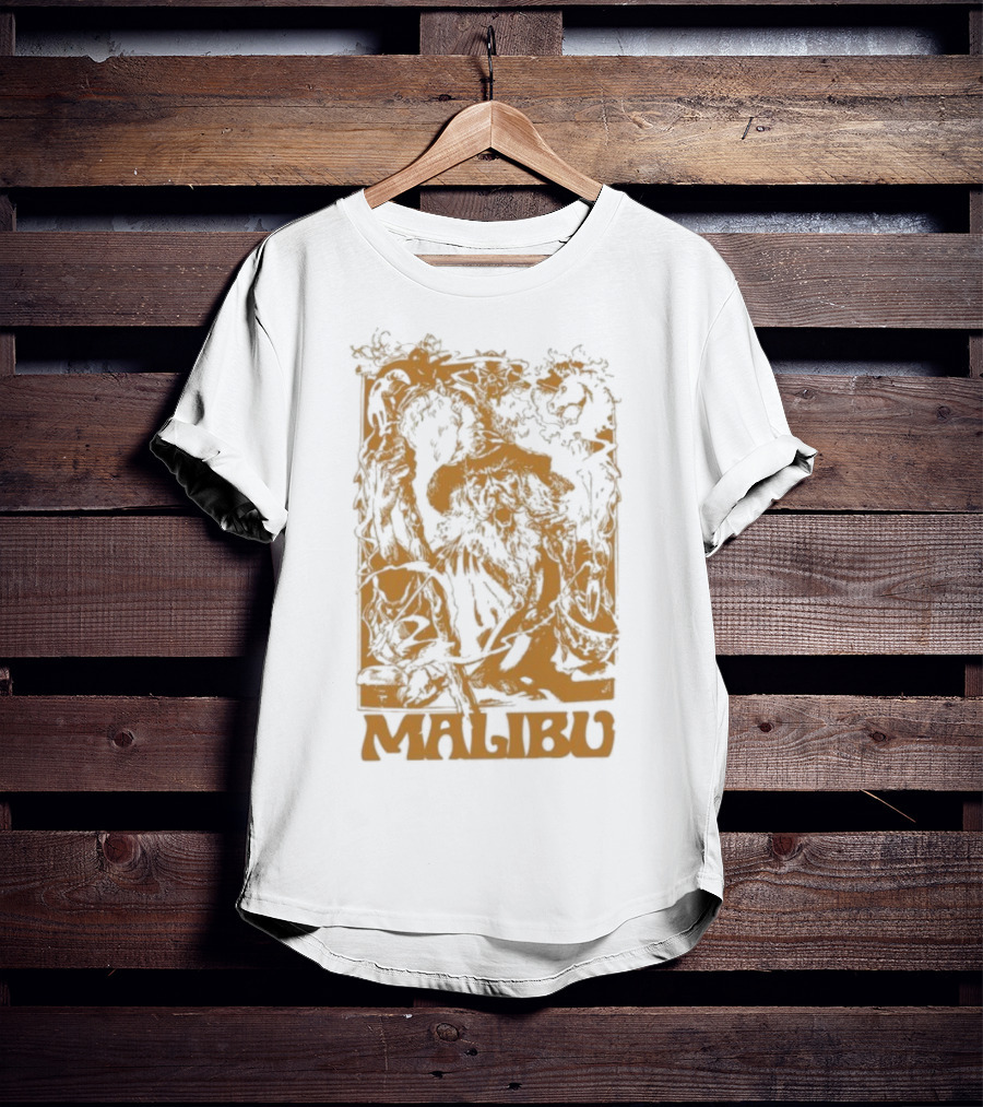 Malibu Wizard Mystical Floral Art Vintage Style T-Shirt