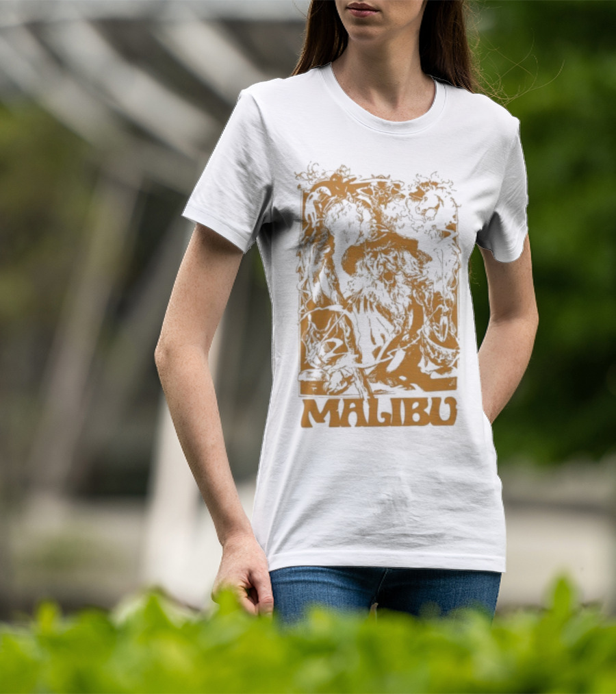 Malibu Wizard Mystical Floral Art Vintage Style T-Shirt
