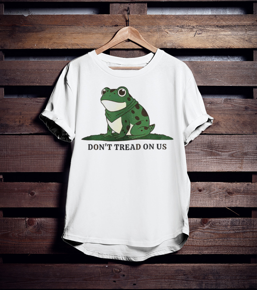 Portland Frog Don't Tread On Us 2025 Political Movement Symbol T-Shirt