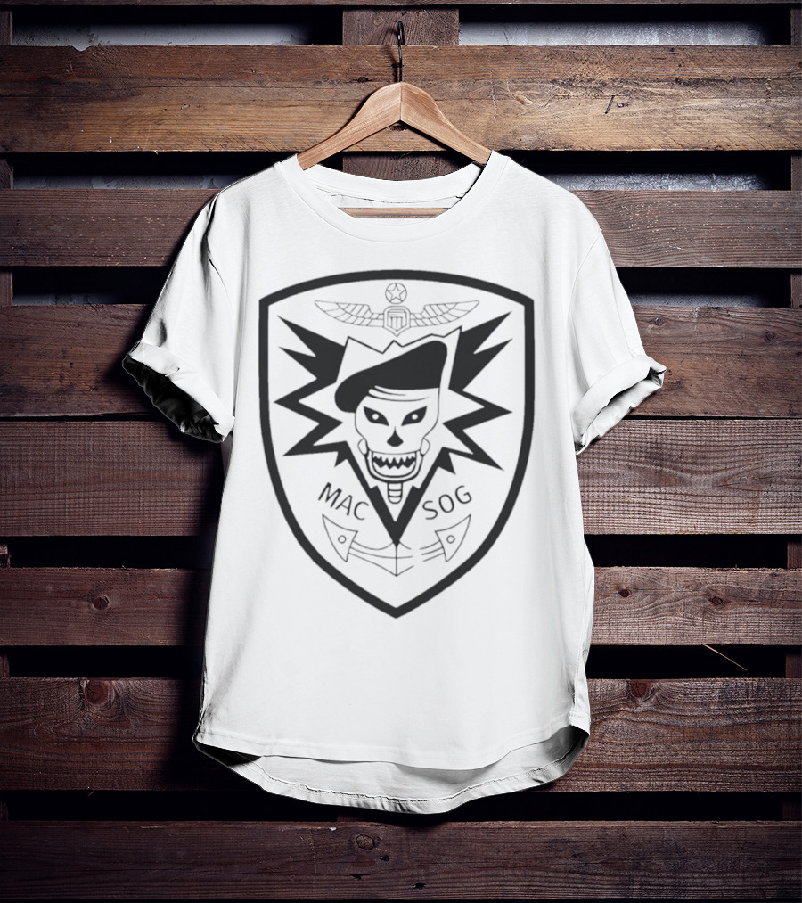MACV SOG Skull Emblem Vintage Military Patch T-Shirt
