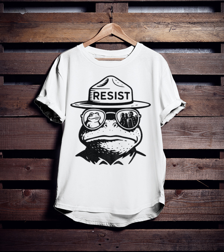 Portland Frog Resist Hat Sunglasses Antifa Frog T-Shirt