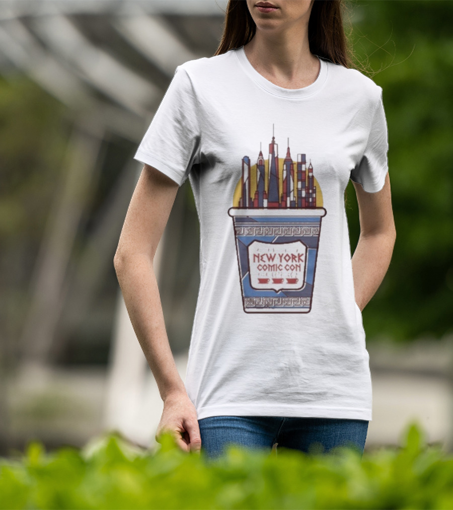 New York Comic Con 2025 Coffee Cup Skyline Tower Design T-Shirt