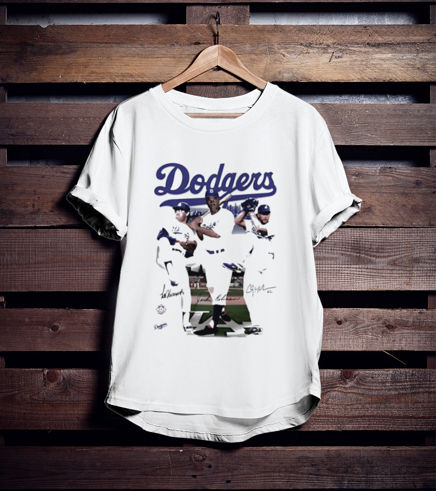 Los Angeles Dodgers Mookie Betts Steve Sax Clayton Kershaw Signatures Vintage Style T-Shirt