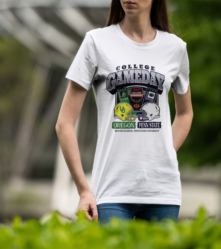 ESPN College Gameday Oregon Ducks Vs Penn State Nittany Lions Helmet Matchup T-Shirt