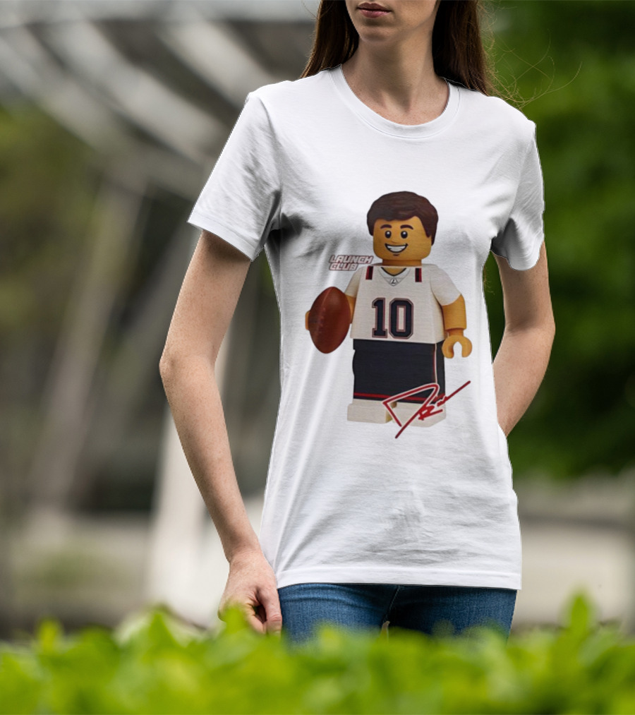 Tom Brady New England Patriots Lego Minifigure 10 Launch Club Signature T-Shirt