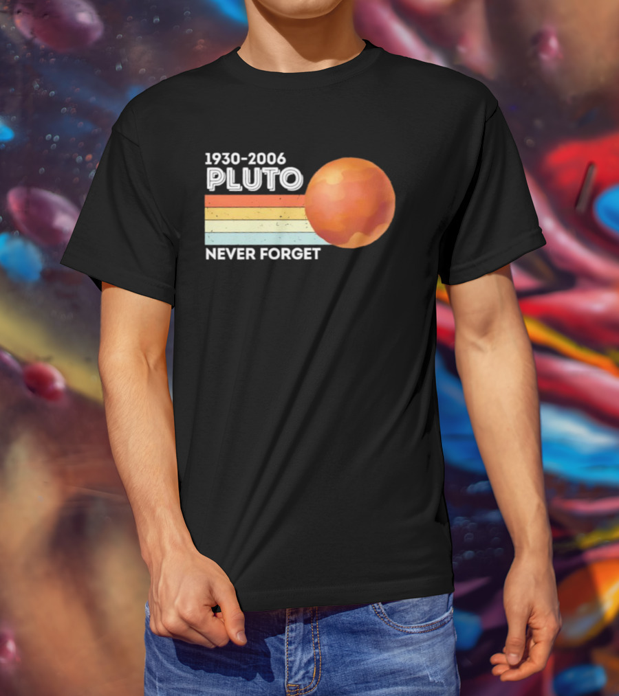 Pluto Never Forget 1930 2006 Vintage Retro Planet Tribute T-Shirt