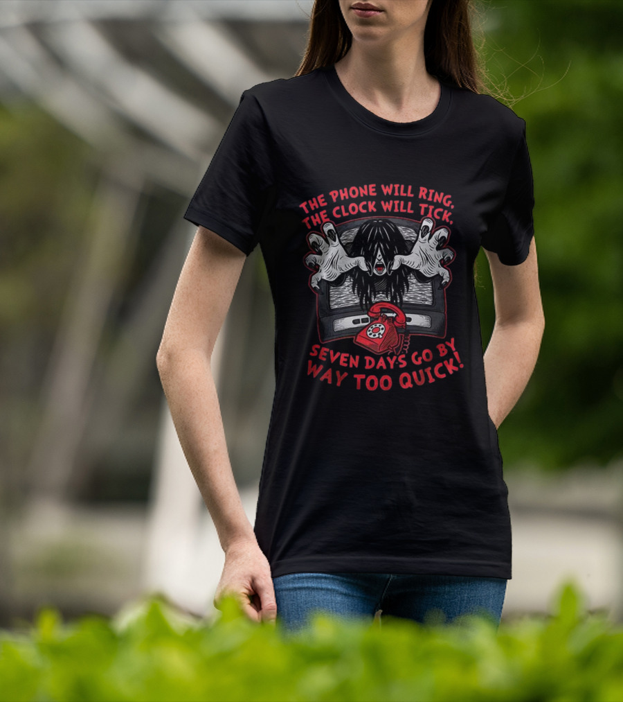Eerie Halloween Countdown Seven Days Horror Theme T-Shirt
