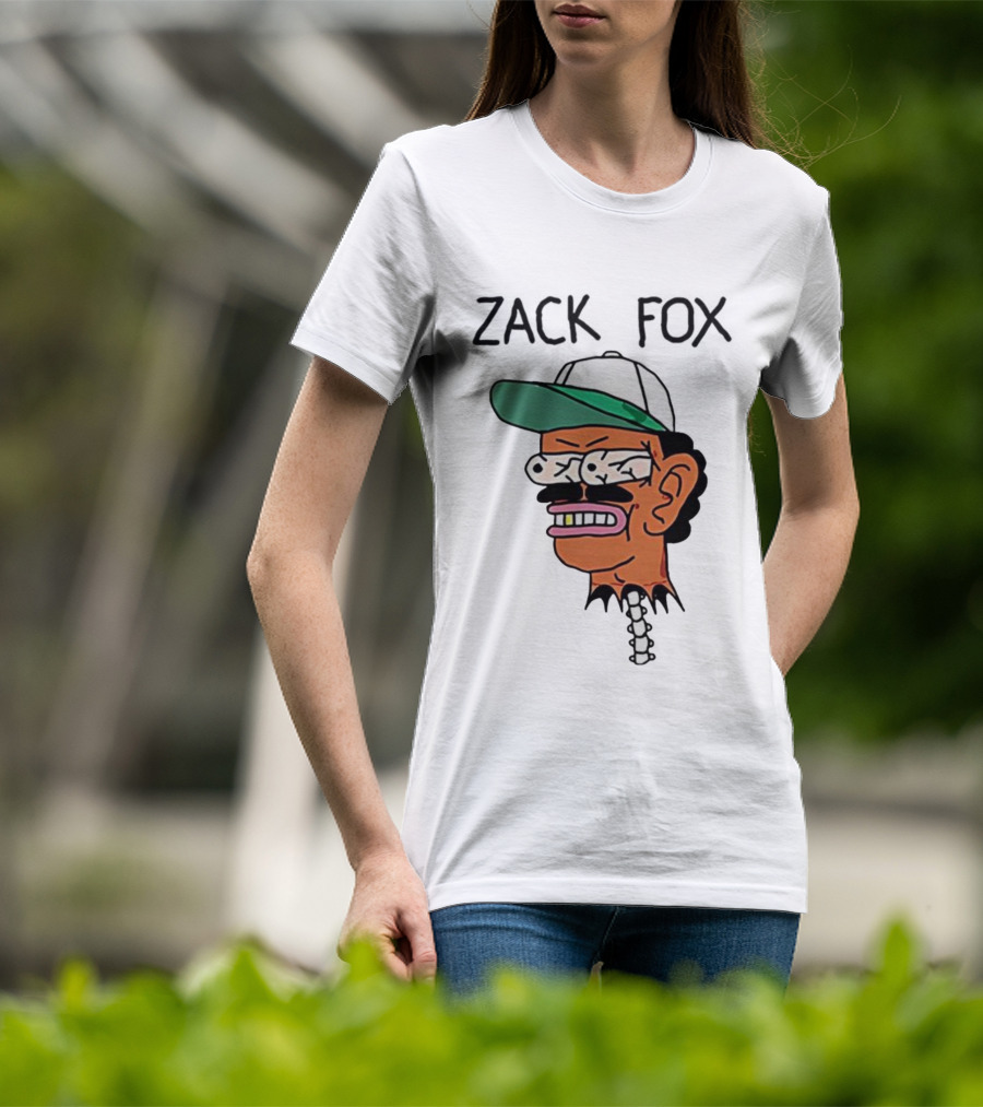 Zack Fox Bug-Eyed Head With Cap And Spinal Detail T-Shirt