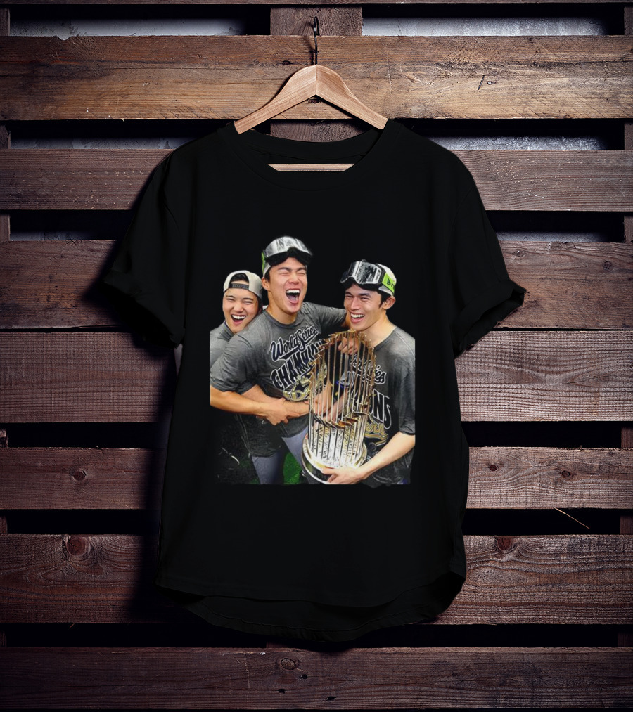 World Series Champions 2025 Yoshinobu Yamamoto Rōki Sasaki Shohei Ohtani Celebration T-Shirt