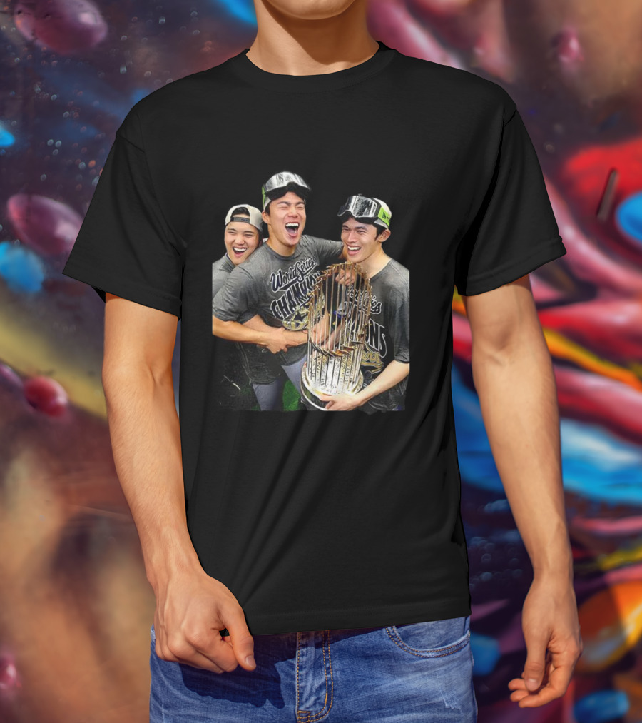 World Series Champions 2025 Yoshinobu Yamamoto Rōki Sasaki Shohei Ohtani Celebration T-Shirt