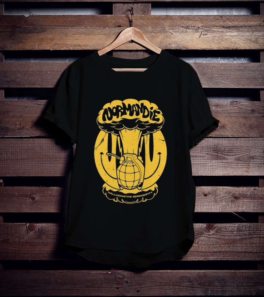 Normandie Hallucinative Serendipity Bomb Retro Style T-Shirt