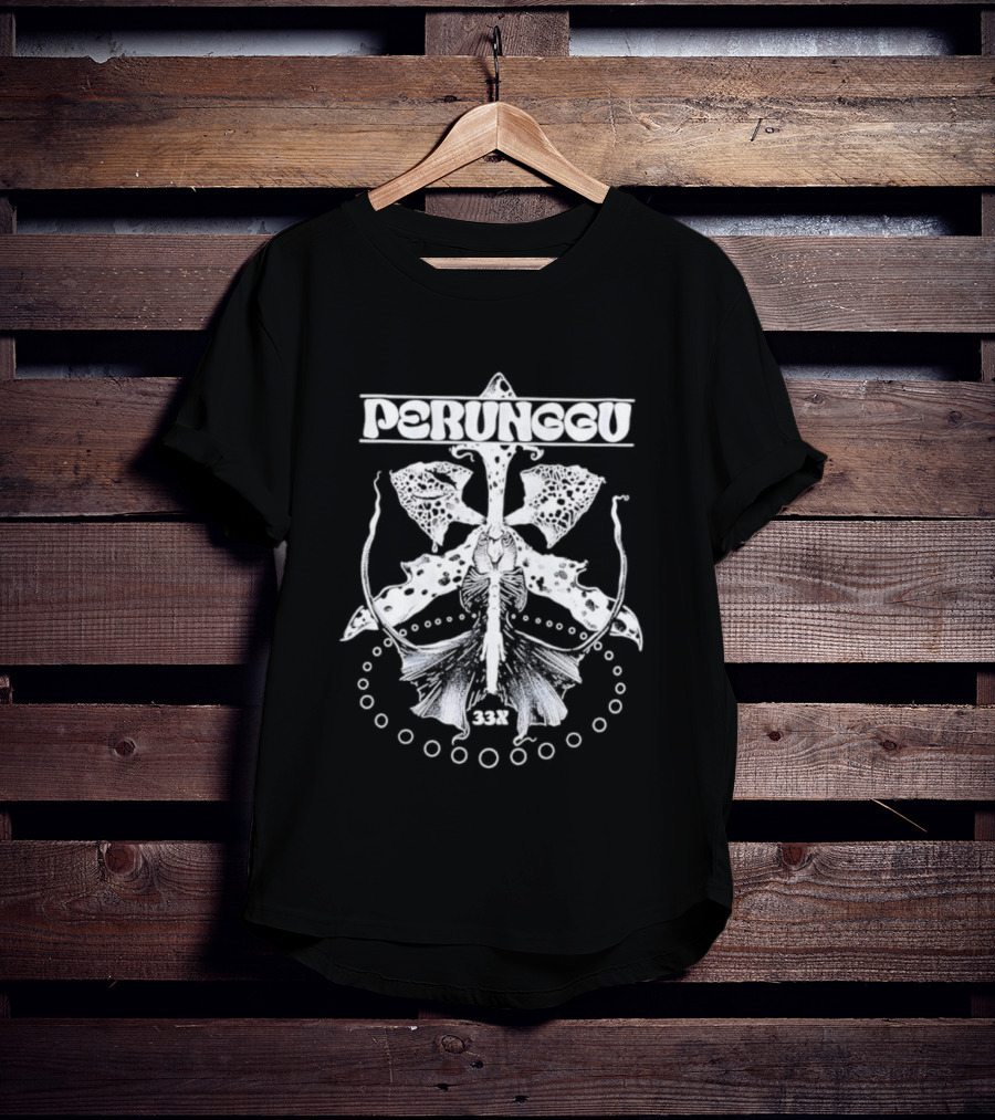 Perunggu 33X Indonesian Band Album Cover Art Motif T-Shirt