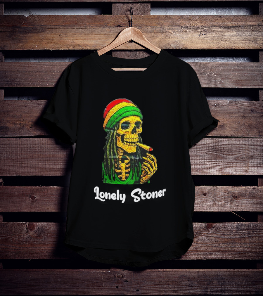 Lonely Stoner Dreadlocked Skull Smoking Rasta Colors T-Shirt