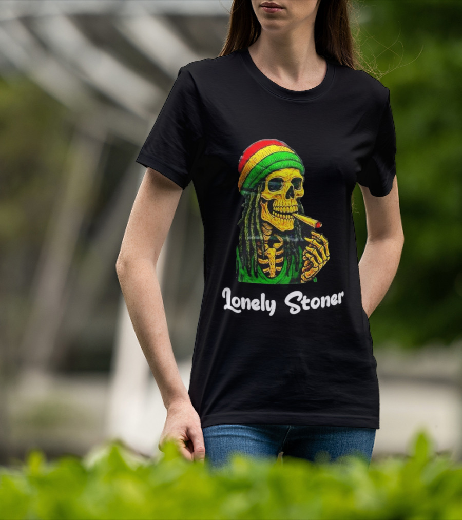 Lonely Stoner Dreadlocked Skull Smoking Rasta Colors T-Shirt