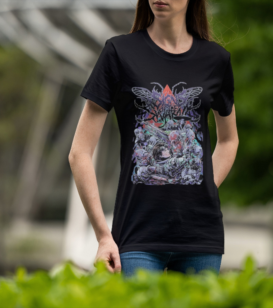 Signs Of The Swarm Apex Alien Invasion Warriors Battle Scene T-Shirt