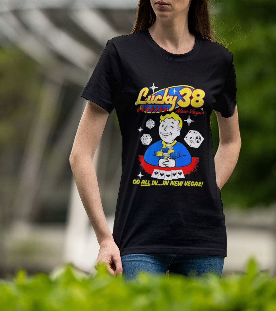 Lucky 38 Casino New Vegas Vault Boy Poker Chips Casino Dice T-Shirt