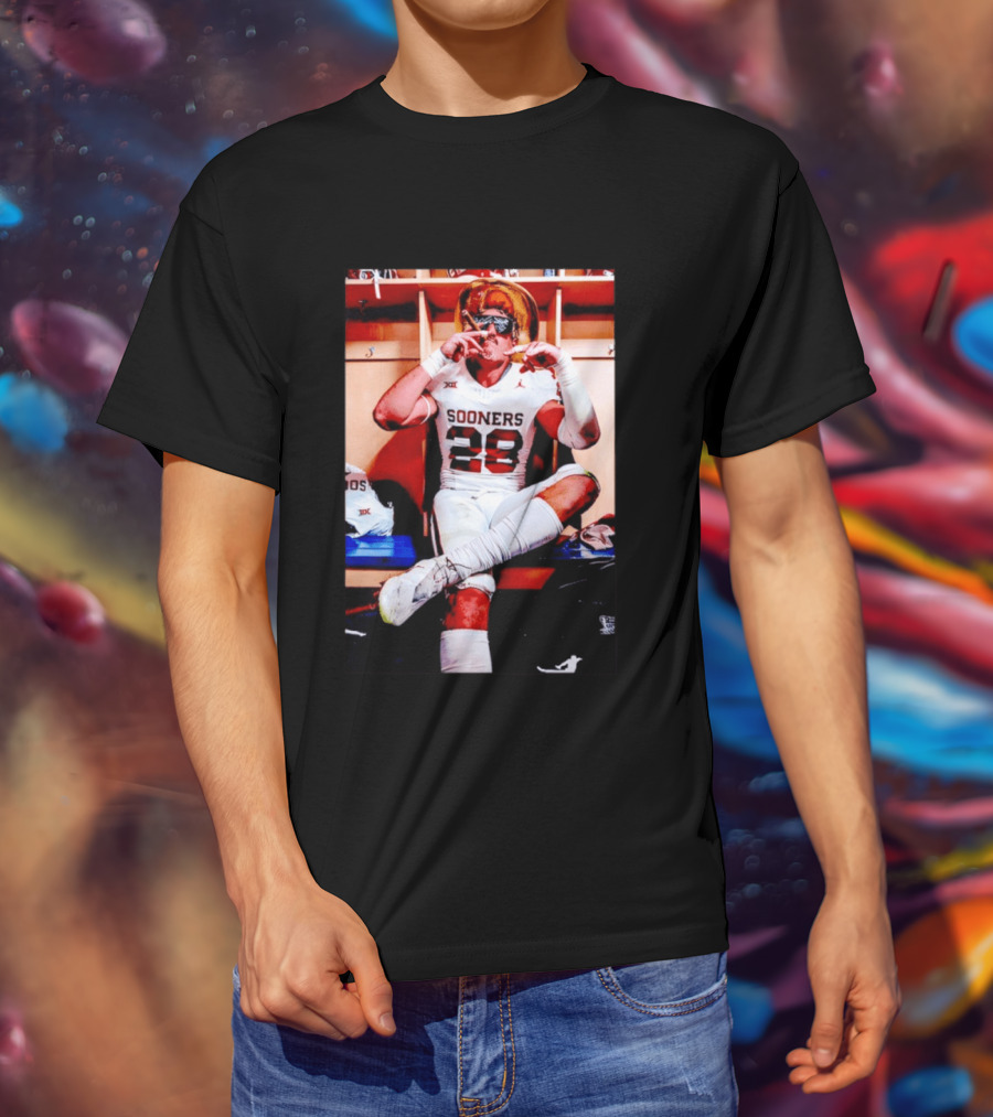 Sooners Football Danny Stutsman Cigar Celebration Locker Room 28 T-Shirt