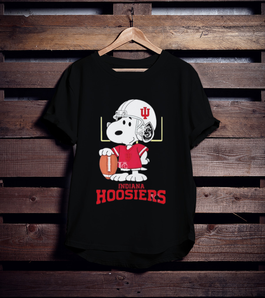 Snoopy Indiana Hoosiers Football Helmet Jersey Football Field T-Shirt