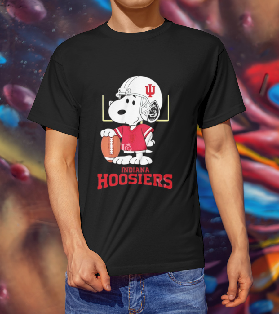 Snoopy Indiana Hoosiers Football Helmet Jersey Football Field T-Shirt
