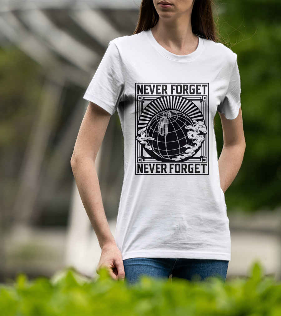 NEVER FORGET Nat Geo Globe SS T-Shirt