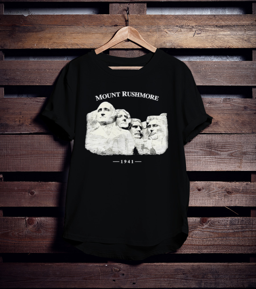 Mount Rushmore National Memorial South Dakota 1941 T-Shirt