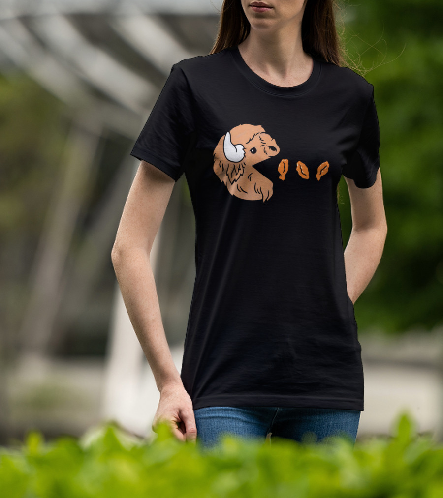 Buffalo Bills Bison Pac Man Chicken Wings Retro 80s Gaming T-Shirt