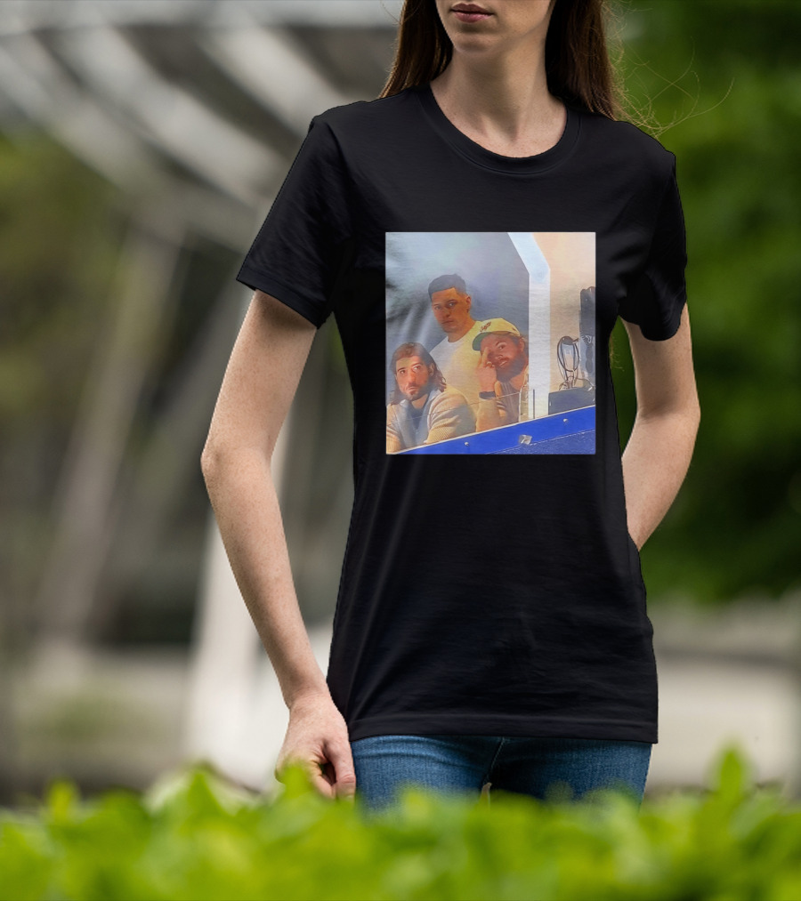 William Nylander Flipping The Bird Stadium Box Suite Gesture T-Shirt