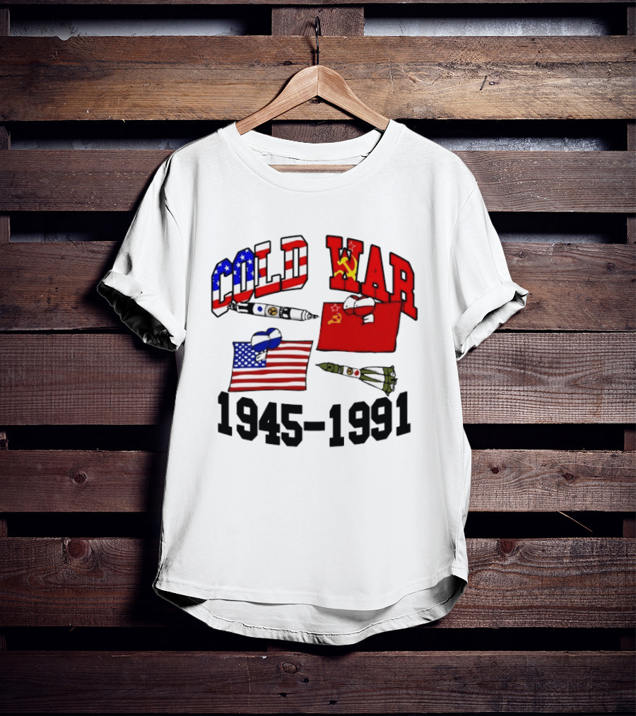 Cold War 1945 1991 American Soviet Rivalry Flags And Rockets T-Shirt