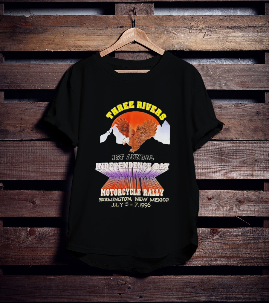 Three Rivers Independence Day Motorcycle Rally Bald Eagle Sunset T-Shirt