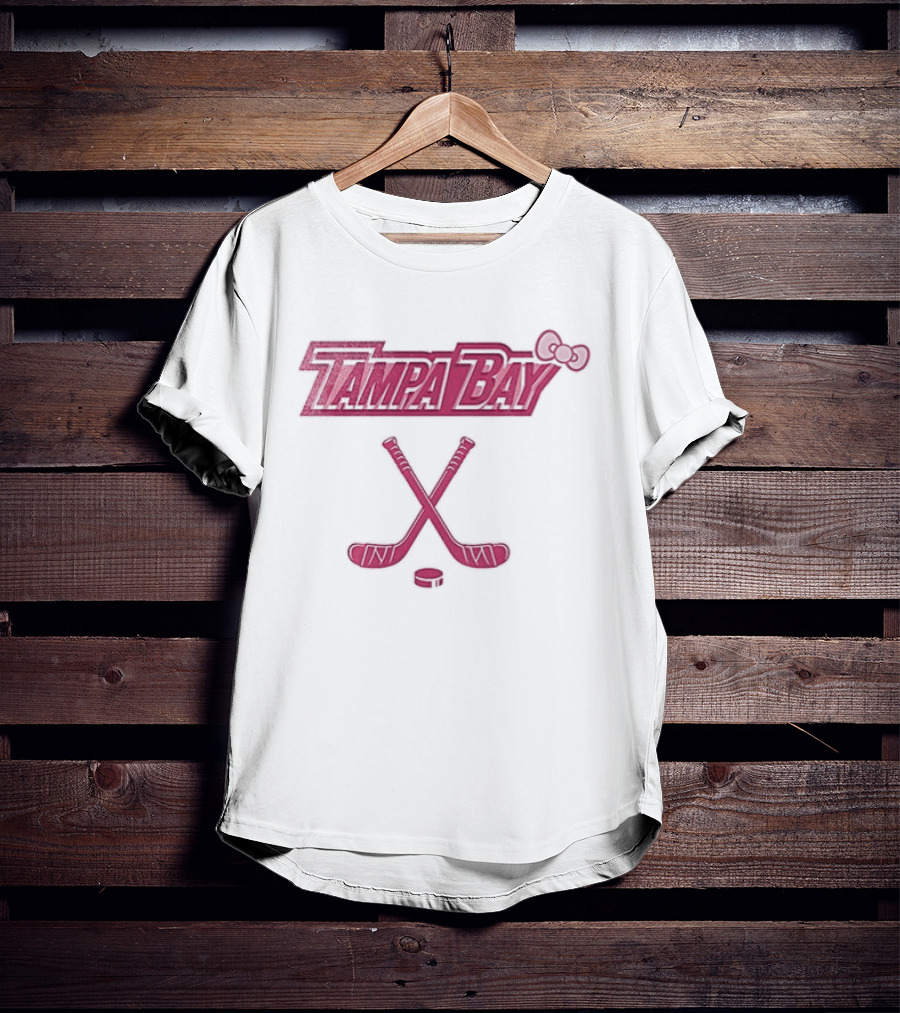 Tampa Bay Lightning Hello Kitty Crossed Hockey Sticks Bow T-Shirt
