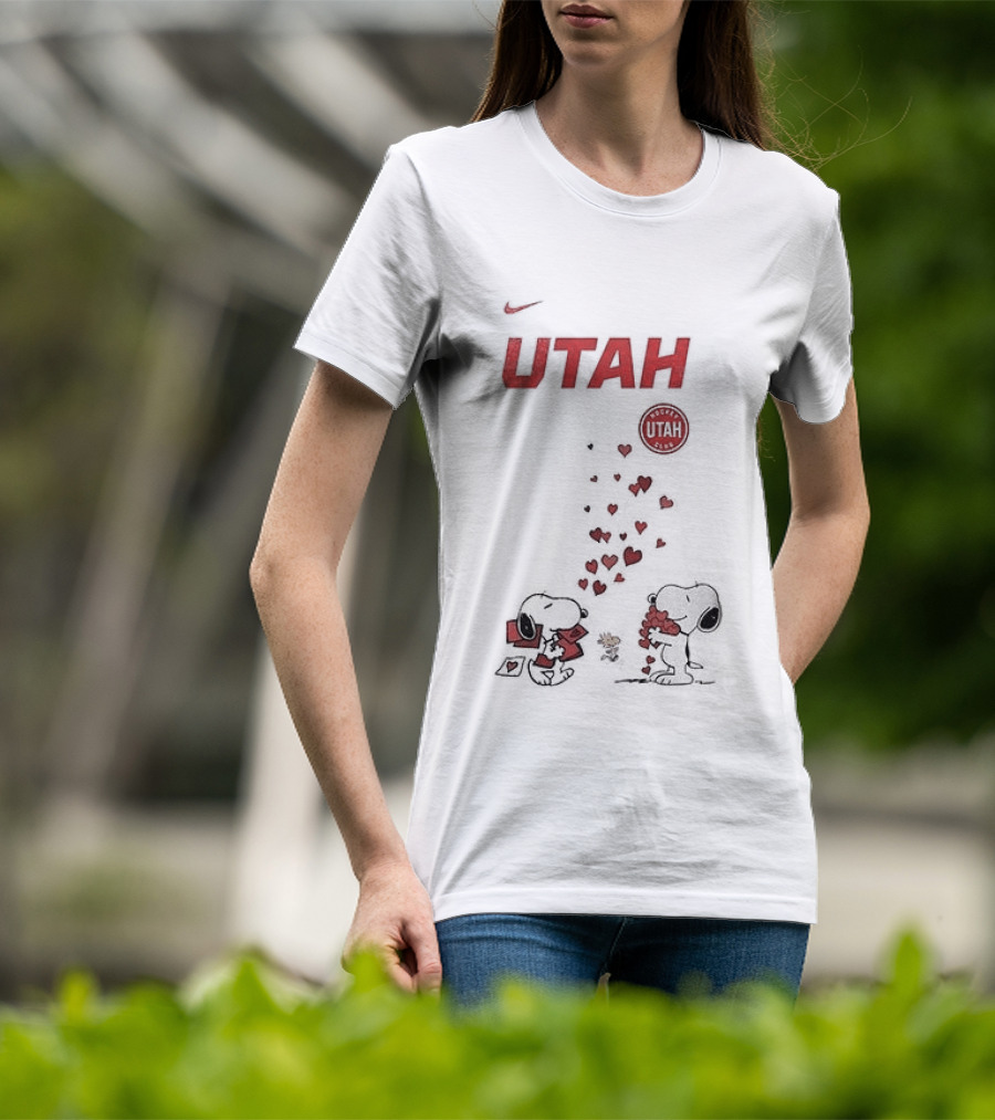 Utah Mammoth Snoopy Valentine Hearts Love U.S. T-Shirt