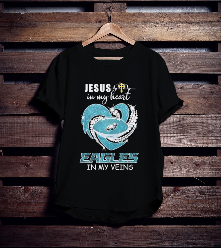 Jesus In My Heart Eagles In My Veins Diamond Heart Shape Football T-Shirt