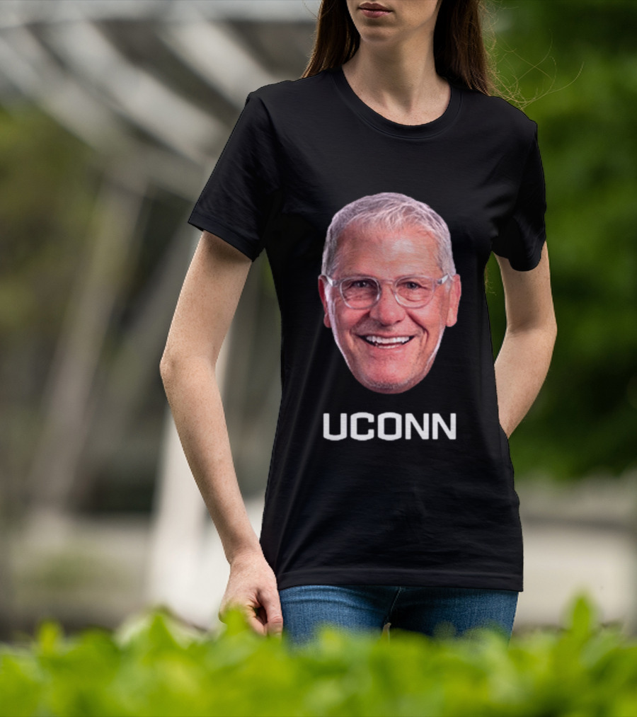 Geno Auriemma UConn Huskies Coach Smiling Face T-Shirt