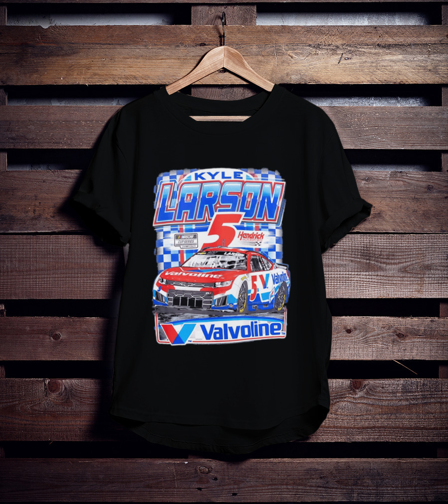 Kyle Larson 5 Valvoline Hendrick Motorsports NASCAR Cup Series Chevrolet Camaro ZL1 T-Shirt