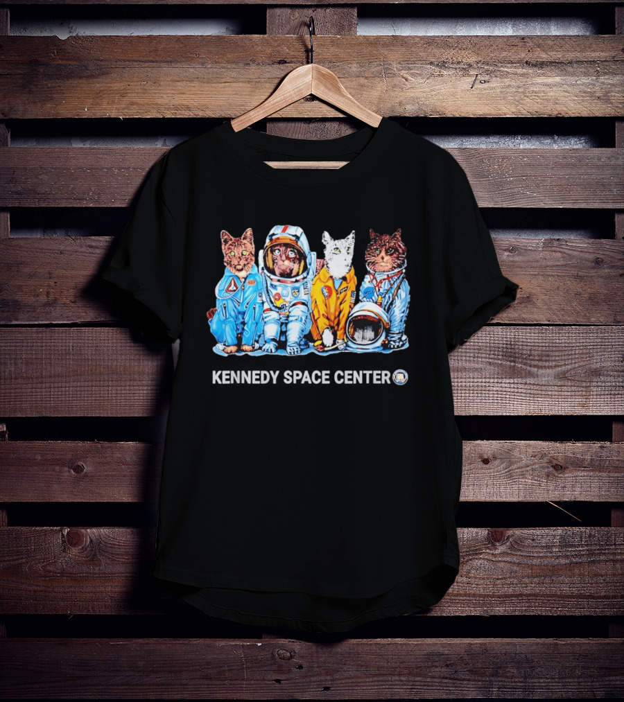 Kennedy Space Center Cats In Astronaut Suits T-Shirt